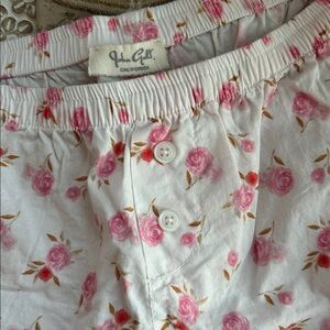 Brandy Melville/John Galt White and Pink Floral Shorts